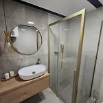 Navis Apartment *